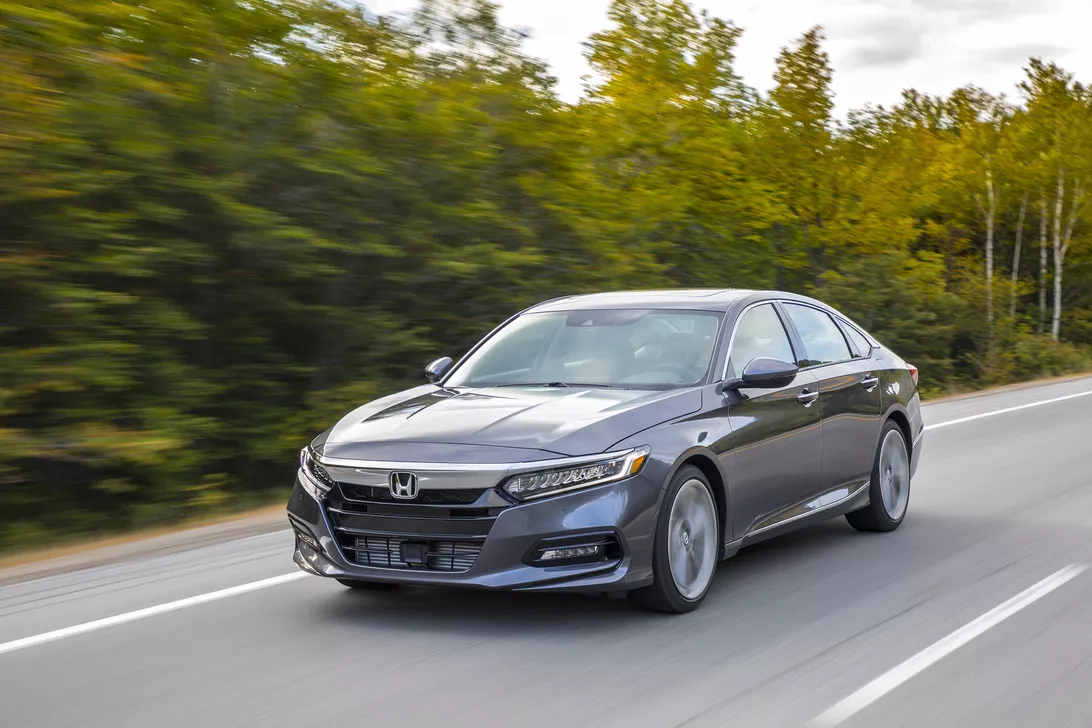 Giá xe Honda Accord 2020 mới nhất hôm nay: Nhiều khuyến mãi bất ngờ