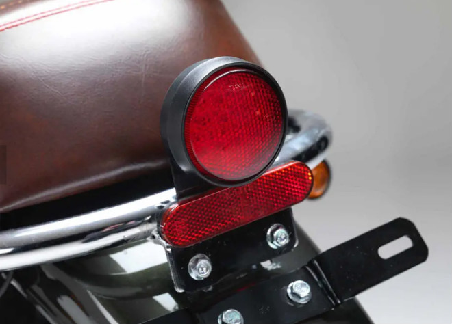 Ph&aacute;t m&ecirc; với Bullit Bluroc 125 2020, đẹp m&agrave; lại c&ograve;n rẻ hơn so với Kawasaki W125