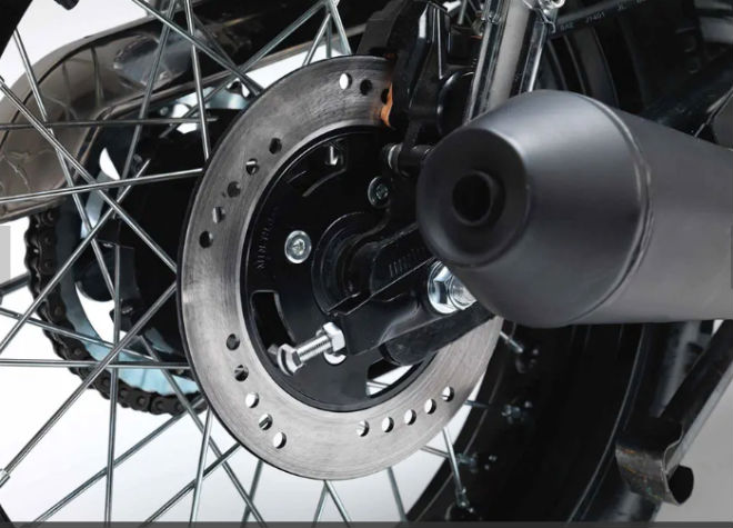 Ph&aacute;t m&ecirc; với Bullit Bluroc 125 2020, đẹp m&agrave; lại c&ograve;n rẻ hơn so với Kawasaki W125