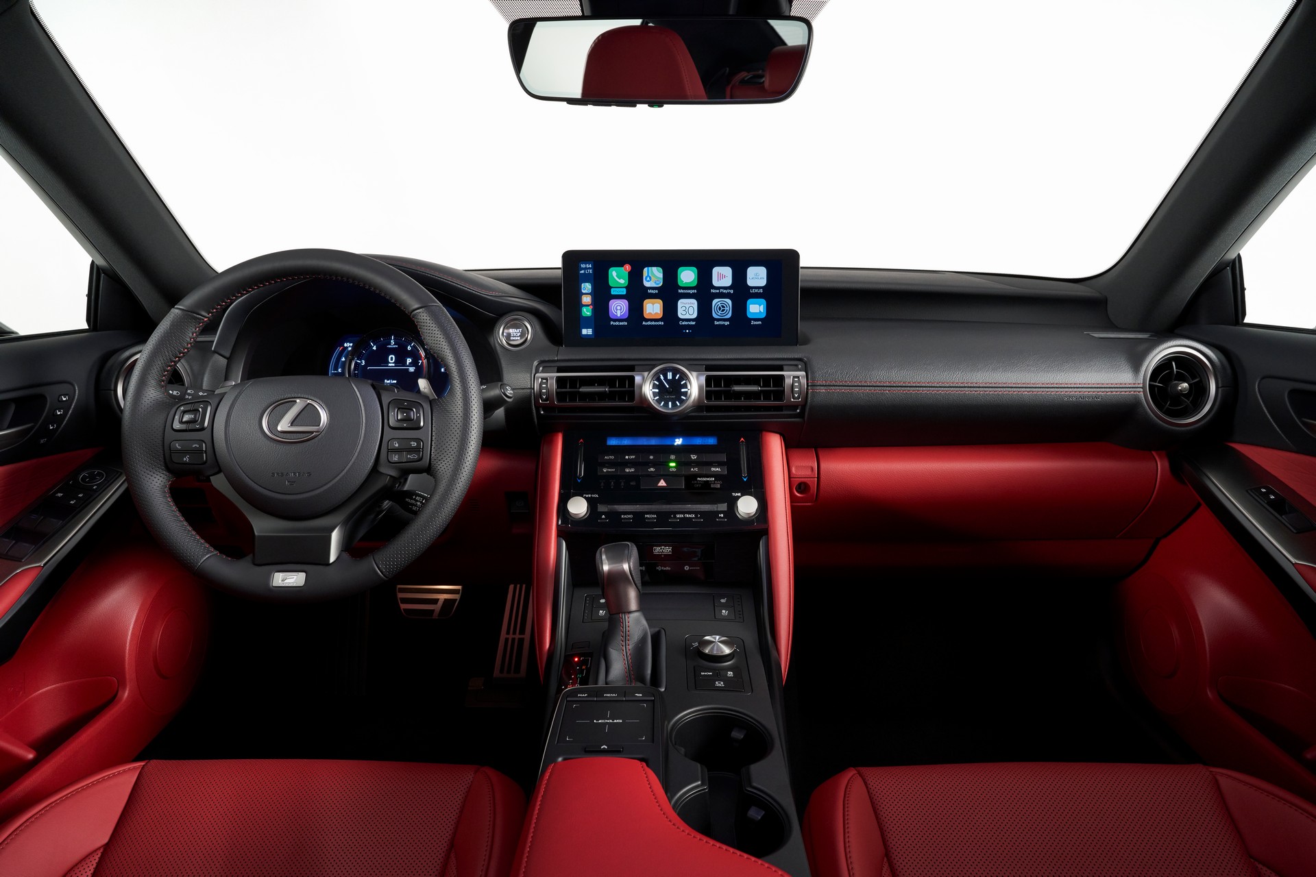 Lexus IS 2020 xuất trận với vô số cải tiến đáng kể, quyết đấu BMW 3-Series, Mercedes C-Class