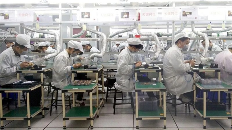nhà máy foxconn