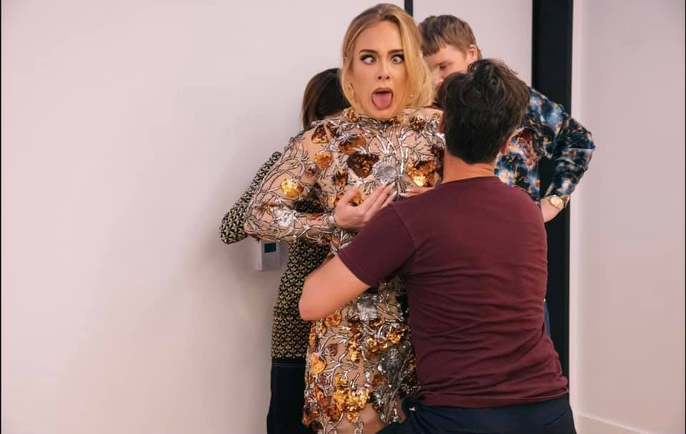 Cu-dan-mang-ram-ro-truoc-thong-tin-1-sao-nu-hang-a-bi-quan-ly-cam-tuc-moi-tai-khoan-mang-xa-hoi