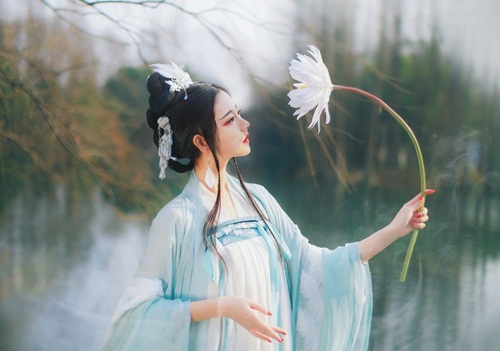 Vo-vua-han-vu-de-vi-hoang-hau-co-moi-tinh-dong-tinh-duy-nhat-trong-lich-su-trung-quoc