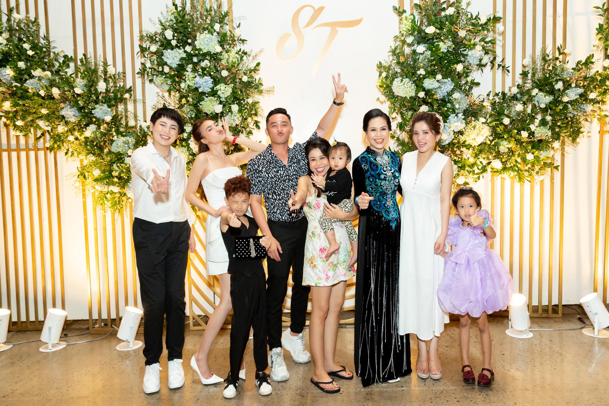 Vua-bao-tin-hi-ninh-duong-lan-ngoc-tiep-tuc-tung-clip-nhan-cuoi-hot-xoan-dep-me-man-gay-sot-cdm-7