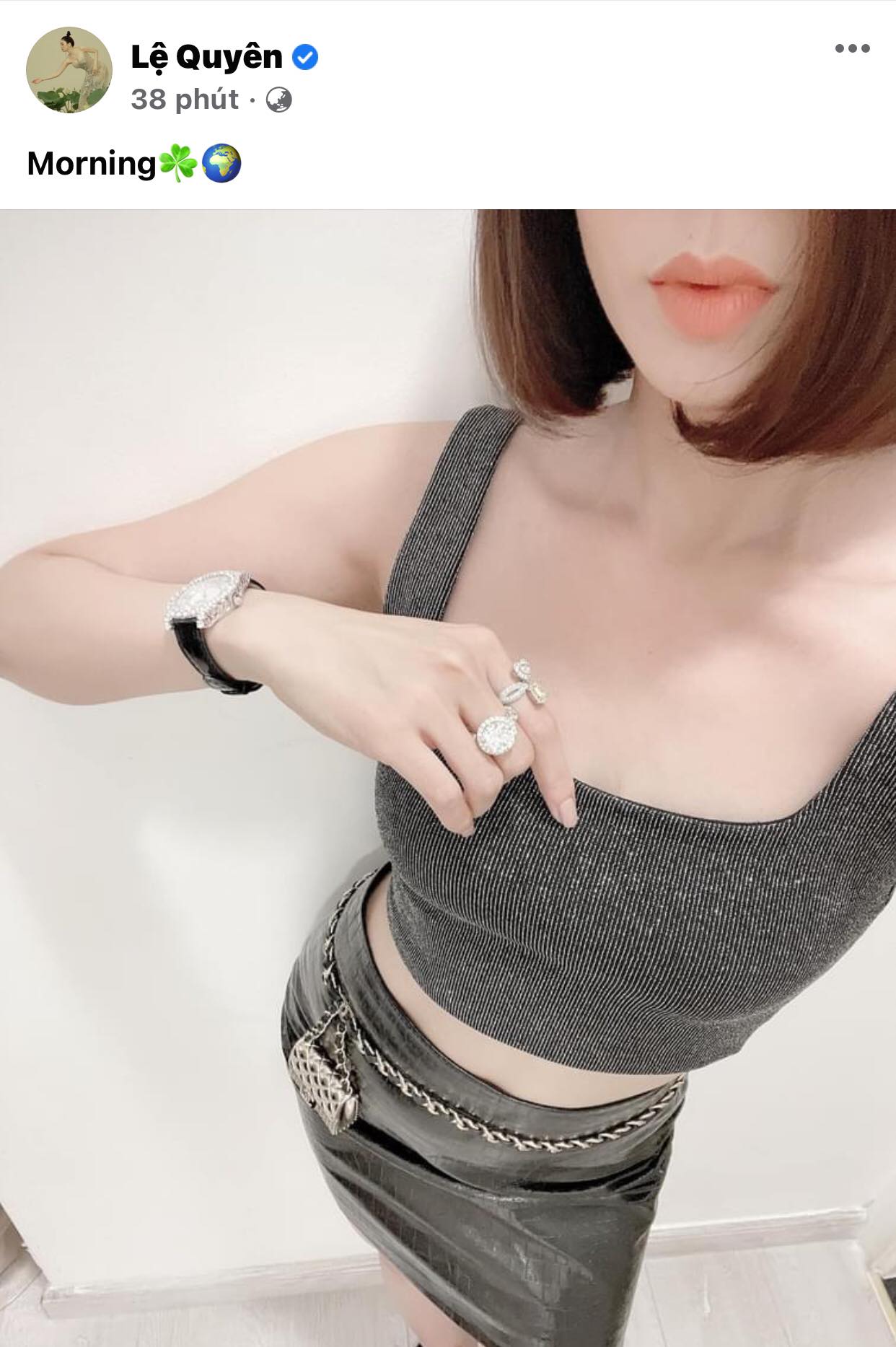 Can-canh-voc-dang-that-cua-le-quyen-tuoi-40-khan-gia-dong-loat-do-don-su-chu-y-vao-chi-tiet-nhay-cam