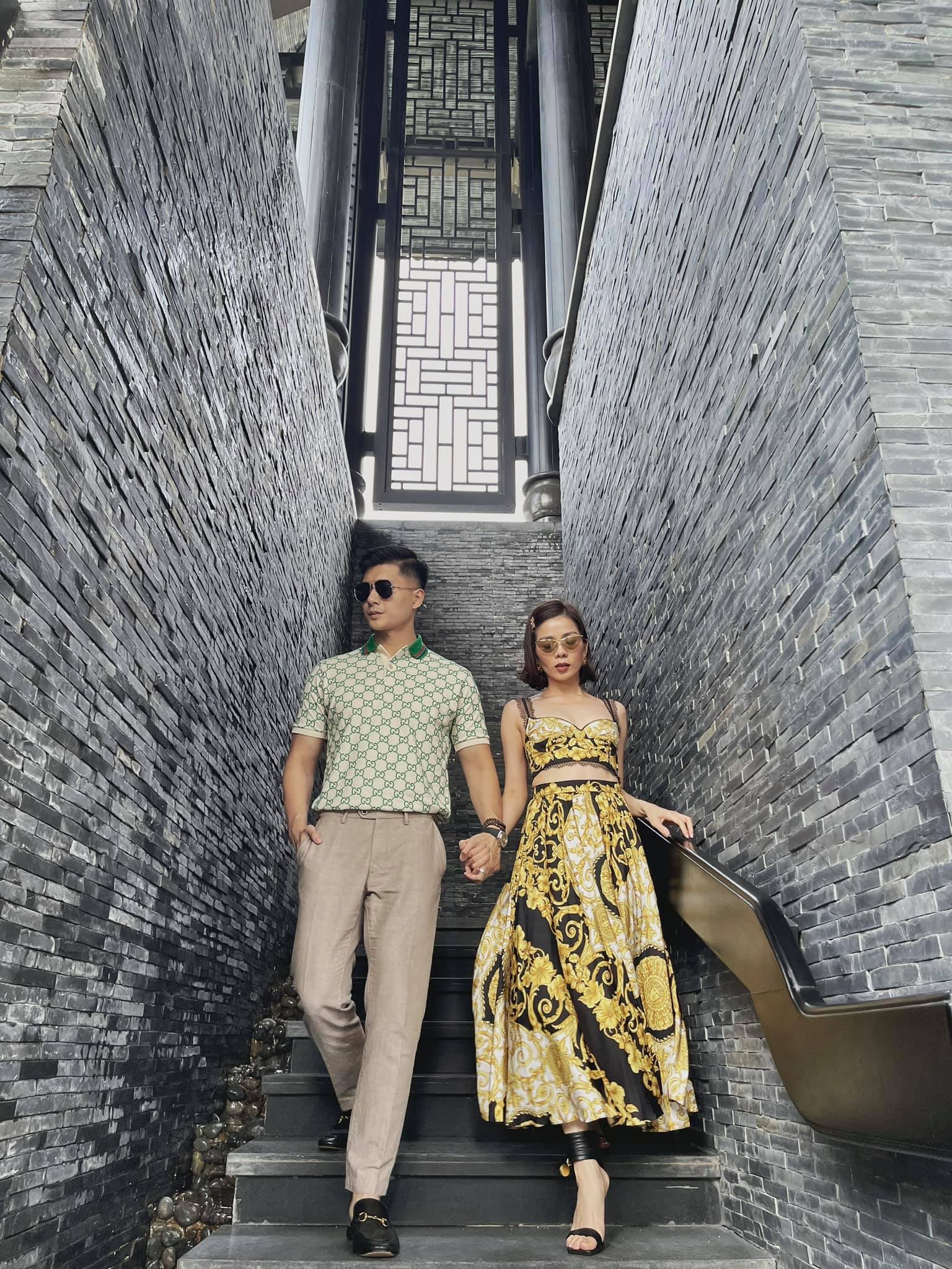 Bat-gap-canh-le-quyen-dang-an-toi-voi-tinh-tre-lam-bao-chau-lo-ro-nhan-sac-that-u40 