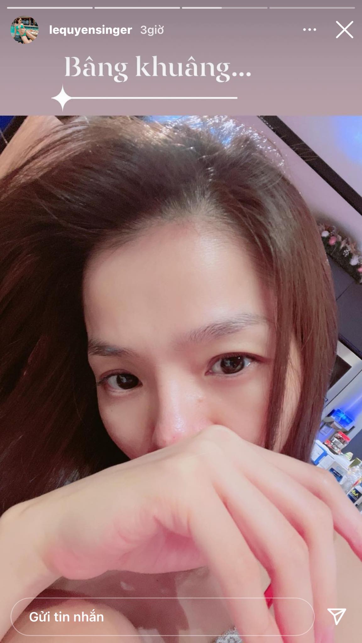 Khoanh-khac-le-quyen-tha-rong-doi-go-bong-dao-truoc-lam-bao-chau-lo-nhan-sac-that-u40-gay-choang-2