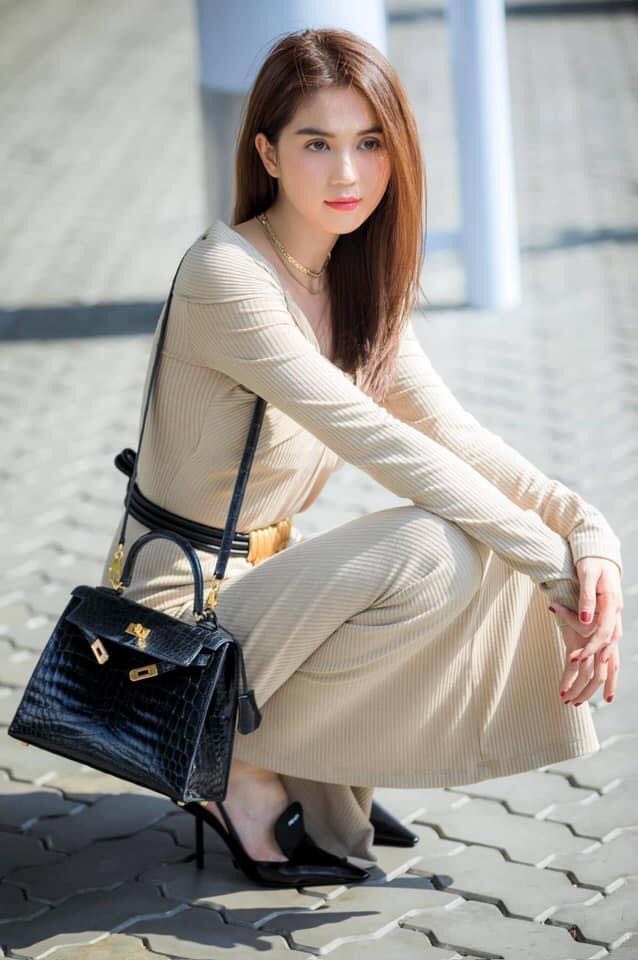 17-nam-lam-ban-voi-ngoc-trinh-vu-khac-tiep-lan-dau-tiet-lo-con-nguoi-that-cua-dam-em-gay-ngo-ngang-3