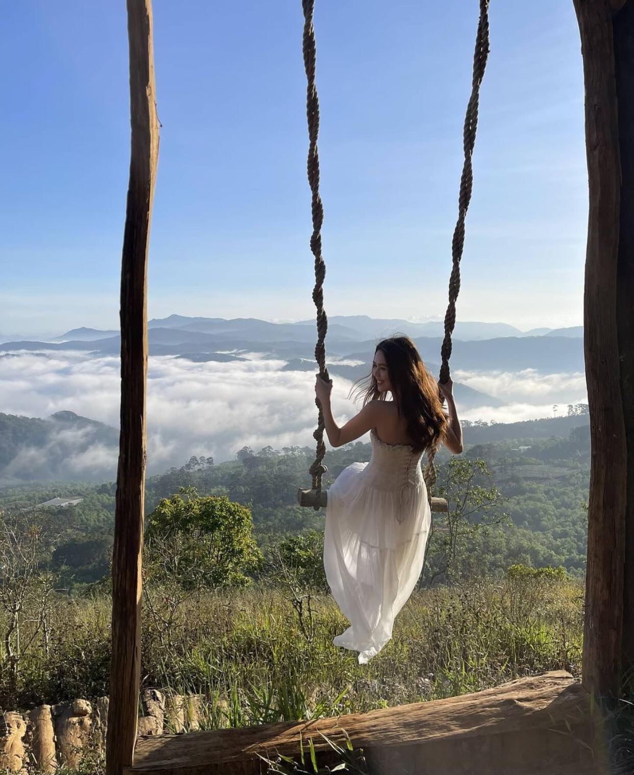 Khong-ho-danh-nu-hoang-noi-y-ngoc-trinh-khien-dan-tinh-do-guc-voi-loat-anh-giuong-chieu-nong-bong-6