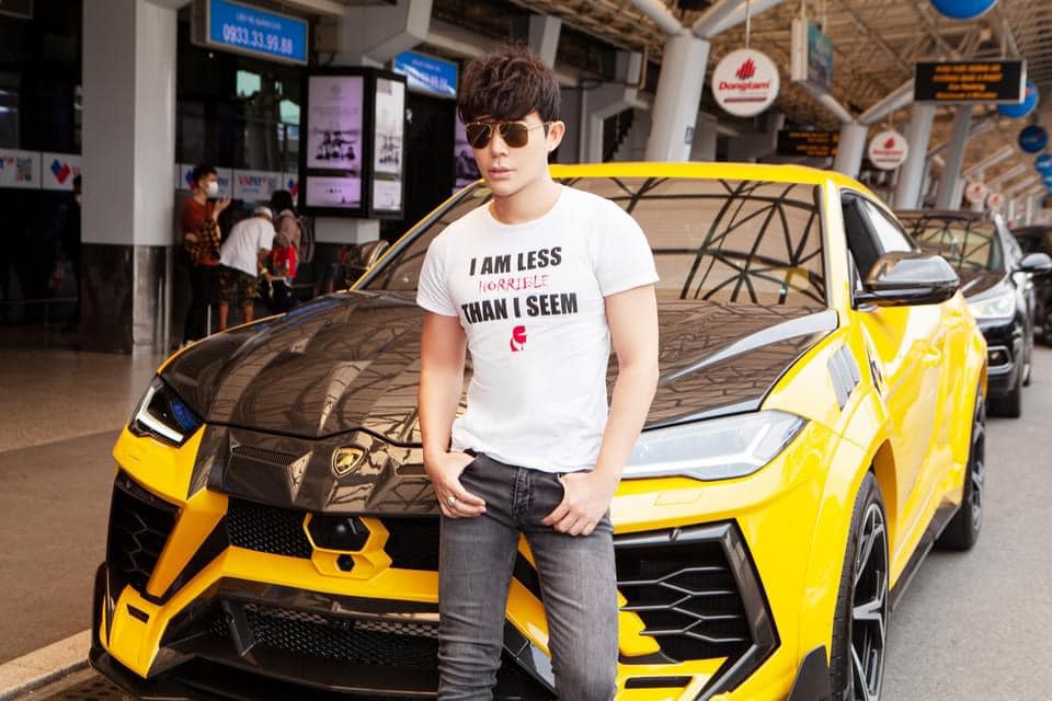 Nathan-lee-livestream-tuyen-bo-khoi-kien-ngoc-trinh-30-ty-va-cao-thai-son-cung-loat-loi-chi-trich