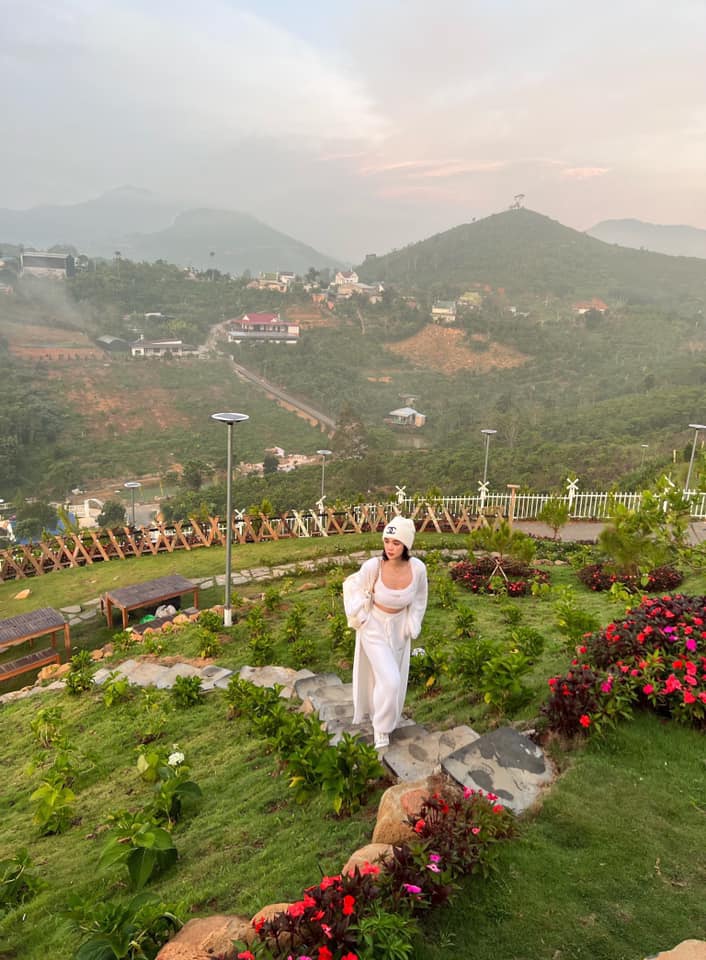 Ngoc-trinh-viet-tam-thu-dai-sau-on-ao-11ha-dat-bao-loc-dang-gay-bao-du-luan-5