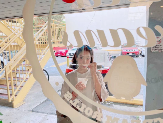 Bat-tron-canh-Park-Shin-Hye-ngoai-pho-lo-nhan-sac-that-giai-doan-mang-thai-khien-dan-tinh-ngo-ngang