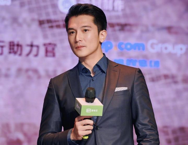 Tat-tan-tat-thong-tin-ve-chuyen-tinh-set-danh-giua-hua-vy-ninh-va-khuu-trach-yeu-nhanh-cuoi-voi