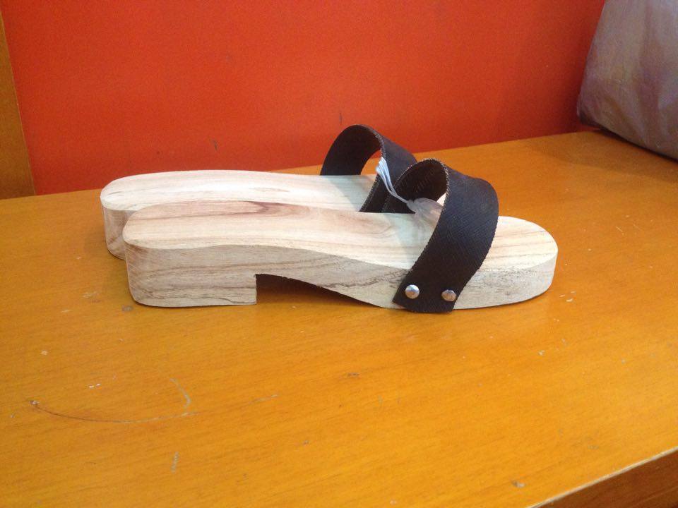  9-dieu-toi-ky-cua-gioi-nghe-si-khong-cho-tre-da-vao-ruong-do-dien-khong-cho-tien-nguoi-an-xin