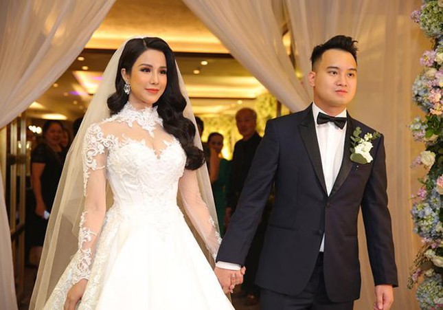 Dan-tinh-buc-xuc-chi-trich-gay-gat-chong-diep-lam-anh-khi-dai-dien-nu-nghe-si-phu-nhan-tin-ly-than