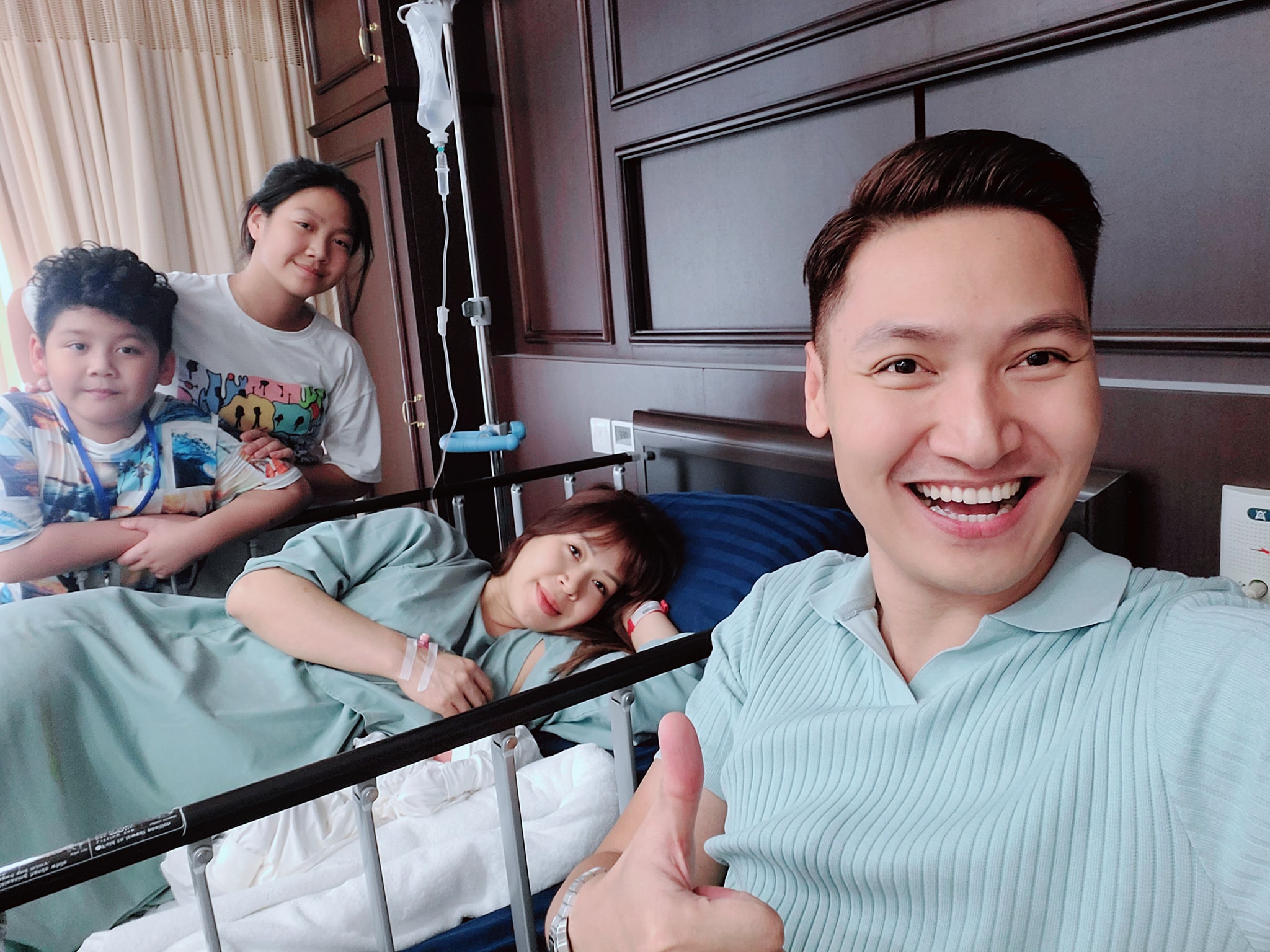 Manh-truong-hanh-phuc-dang-anh-can-mat-quy-tu-lai-them-1-ban-sao-khong-lan-vao-dau-duoc-cac-bac-a-4