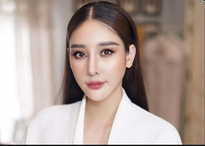 Cdm-buc-xuc-truoc-tin-don-quan-ly-cua-tangmo-ngoai-tinh-voi-dai-gia-tren-thuyen-vao-dem-dinh-menh