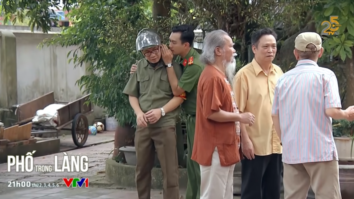 Pho-trong-lang-tap-13-ong-trung-gao-thet-khi-thay-vo-muon-nhay-lau-nam-cung-hang-xom-lo-sot-vo