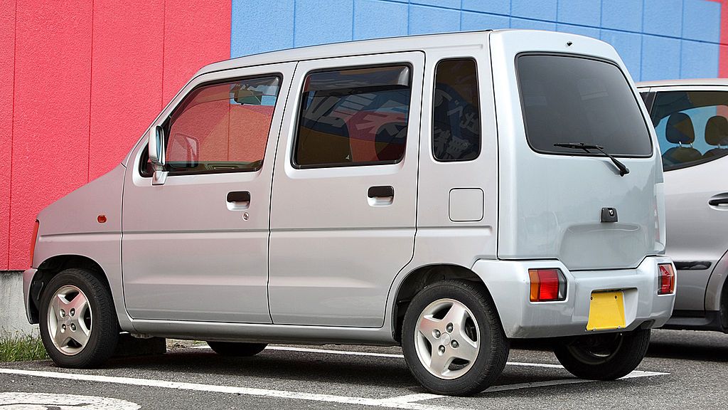 Cận cảnh mẫu xe ăn khách của Suzuki có giá chỉ từ 200 triệu đồng  Blog  Xe Hơi Carmudi