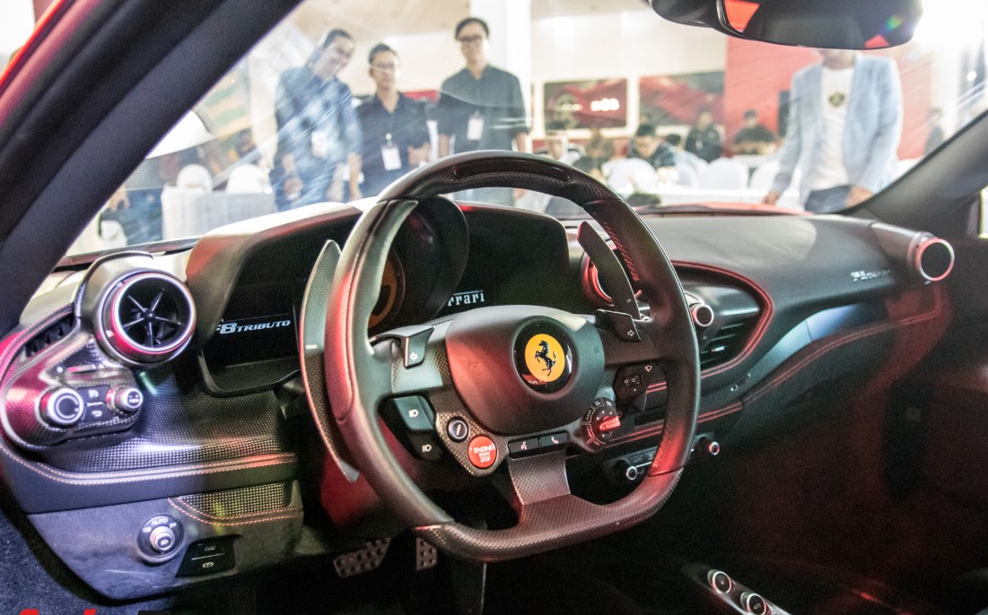 cường đô la, Ferrari F8 Tributo cường đô la, Ferrari F8 Tributo
