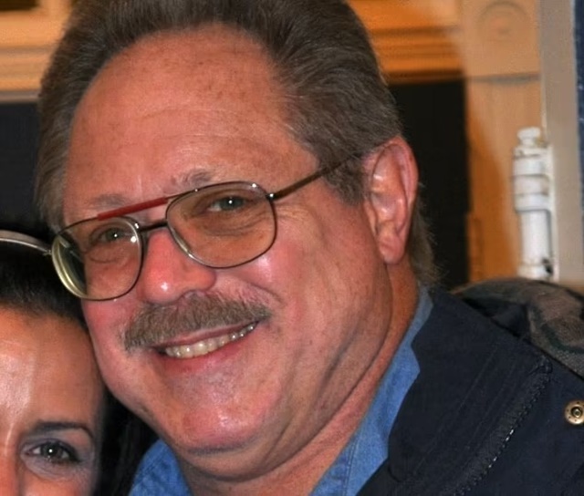 93286961-14206755-Chris_Langan_72_is_an_American_horse_rancher_who_is_alleged_to_h-a-5_1734552668896_11zon