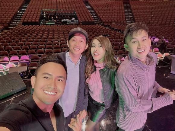 Vừa được đồng nghiệp gặp ở Thái, Hoài Linh có mặt tại Mỹ, dung mạo bất ngờ 4