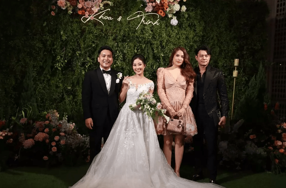 Hành động gây tranh cãi của Anh Dũng với Trương Ngọc Ánh khi dự đám cưới 1