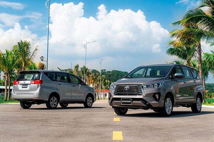 Gi&aacute; xe Toyota Innova 2021 lao dốc kỷ lục tại đại l&yacute; khiến Mitsubishi Xpander 'hốt hoảng' ảnh 2