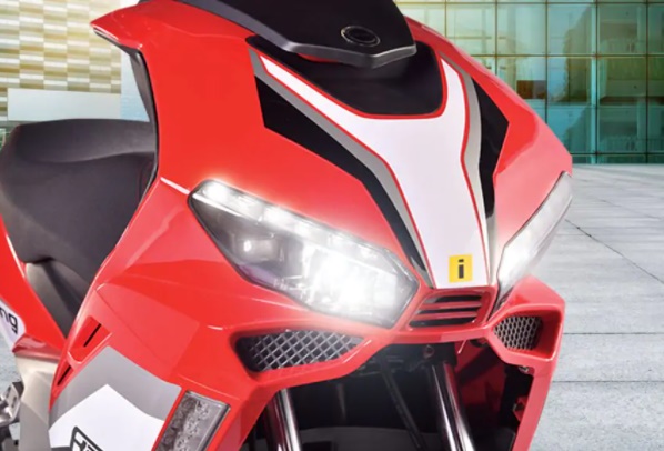 'Kỳ ph&ugrave;ng địch thủ' Honda Air Blade 125 gi&aacute; chỉ 38 triệu: Thiết kế ngầu b&aacute; đạo, trang bị ngập tr&agrave;n ảnh 1