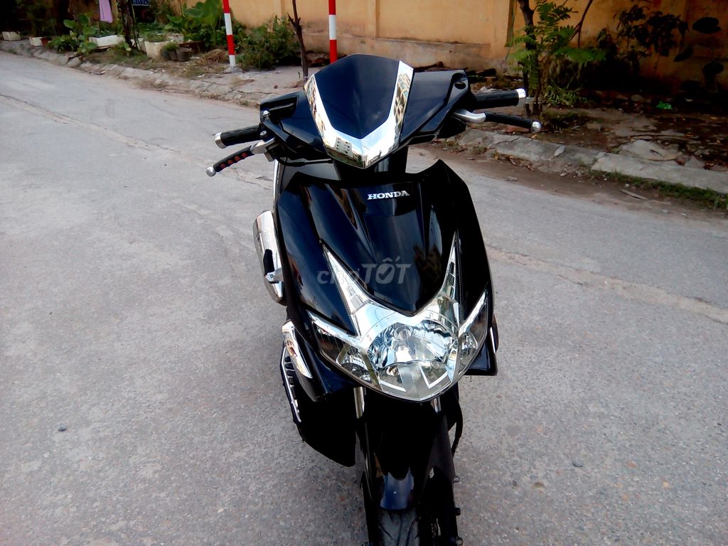  Chiếc Honda Air Blade giá chỉ 10 triệu đồng: Rẻ hơn Honda Vision 20 triệu khiến dân tình sửng sốt ảnh 2