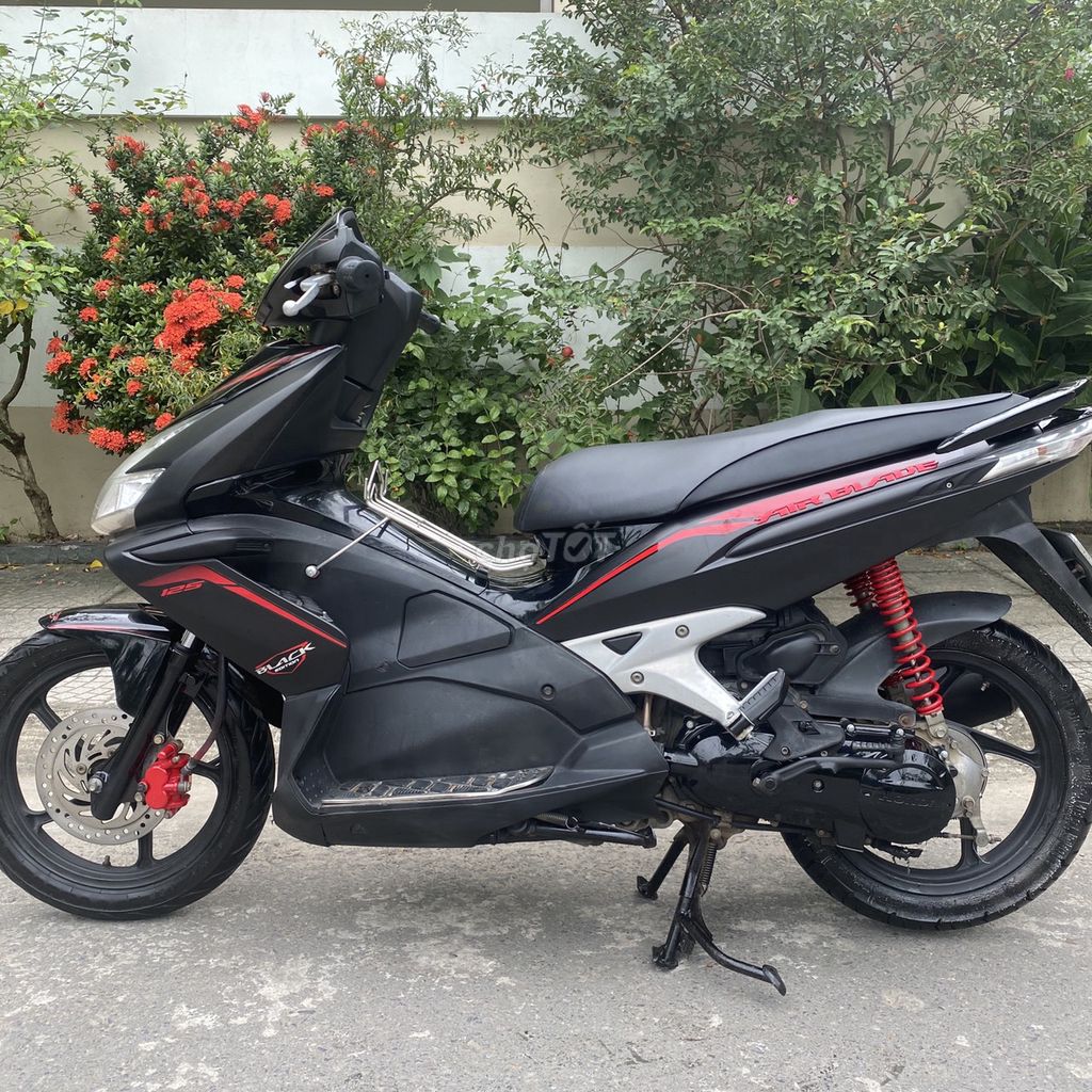 Chiếc Honda Air Blade gi&aacute; chỉ 9 triệu, rẻ hơn Honda Vision tận 20 triệu khiến d&acirc;n t&igrave;nh ngỡ ng&agrave;ng ảnh 3