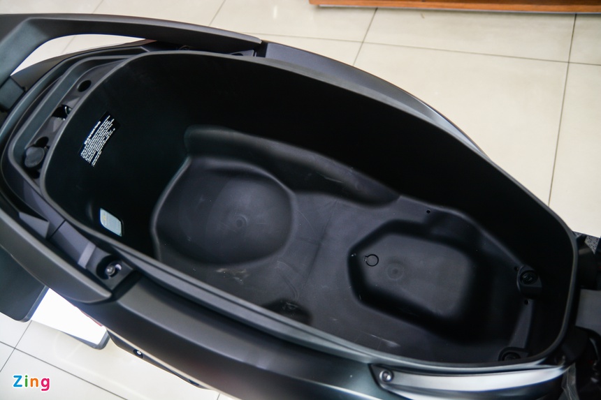 Si&ecirc;u phẩm Honda Lead 2022 g&acirc;y sốt với thiết kế đẹp kh&ocirc;ng t&igrave; vết ở đại l&yacute; Việt, b&aacute;n đ&uacute;ng gi&aacute; đề xuất ảnh 2