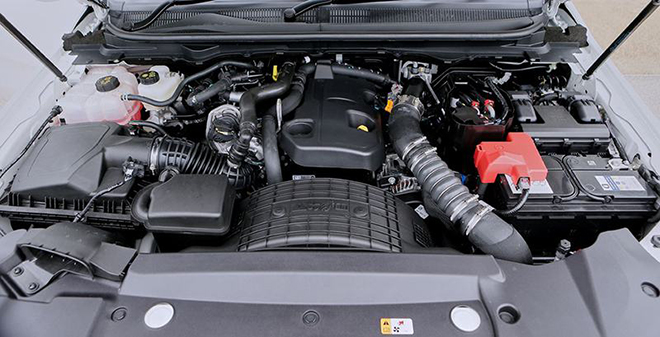 Hot: Ford Everest hạ gi&aacute; sập s&agrave;n 70 triệu, quyết 'rượt đuổi' Toyota Fortuner, Hyundai Santa Fe 2021 ảnh 3