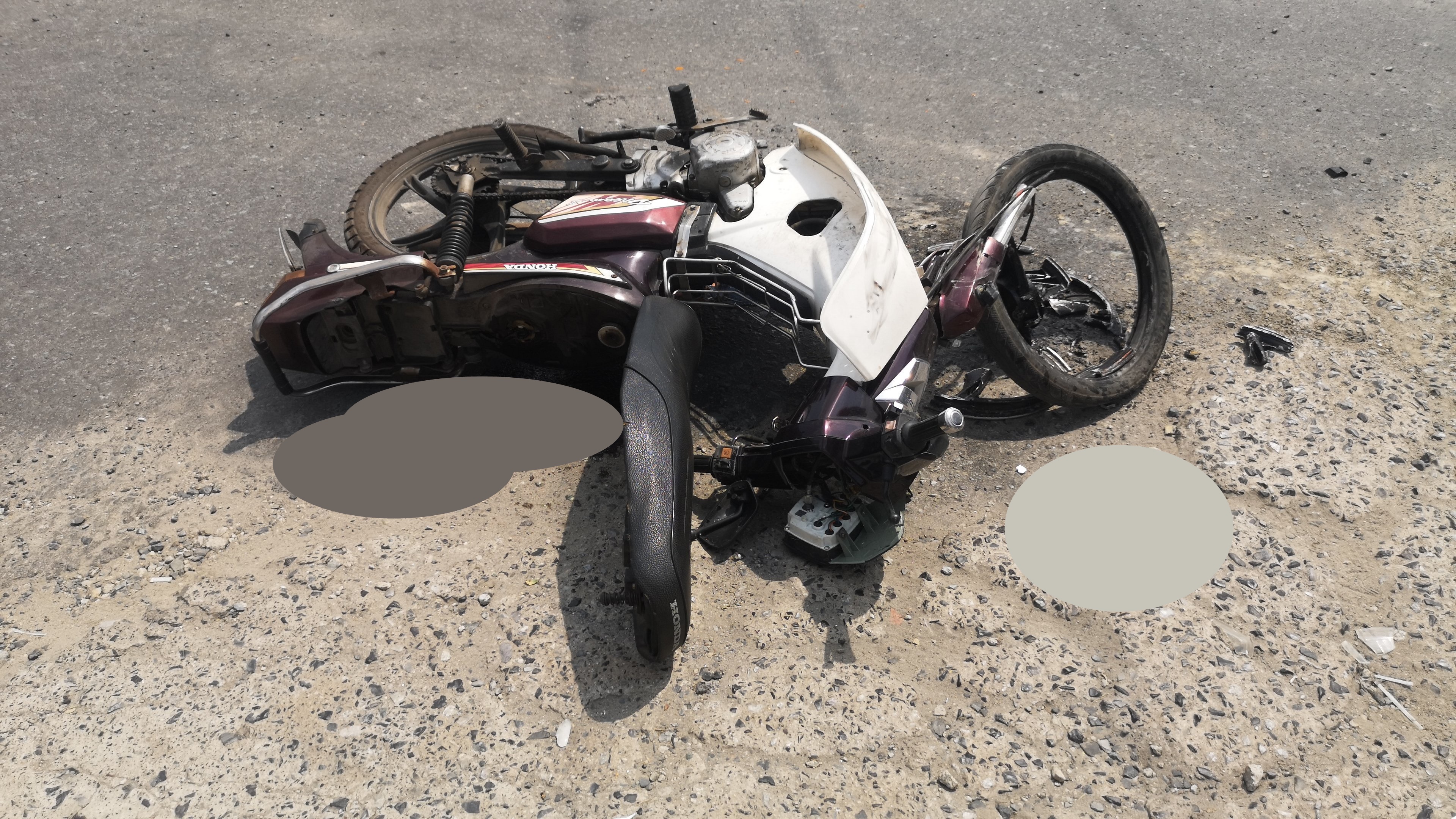 X&oacute;t xa người đ&agrave;n &ocirc;ng đi Honda Dream bị xe tải c&aacute;n thương t&acirc;m, thiệt mạng tại chỗ ảnh 1