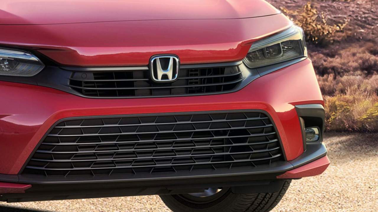 Honda Civic 2022 lộ diện trước ngày ra mắt: Diện mạo khiến Toyota Camry, Hyundai Elantra choáng váng ảnh 1