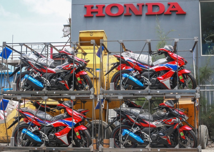 Tin xe hot 13/7: Honda Winner X 2021 bất ngờ ra mắt với gi&aacute; kh&oacute; tin, thiết kế c&aacute; t&iacute;nh ảnh 4