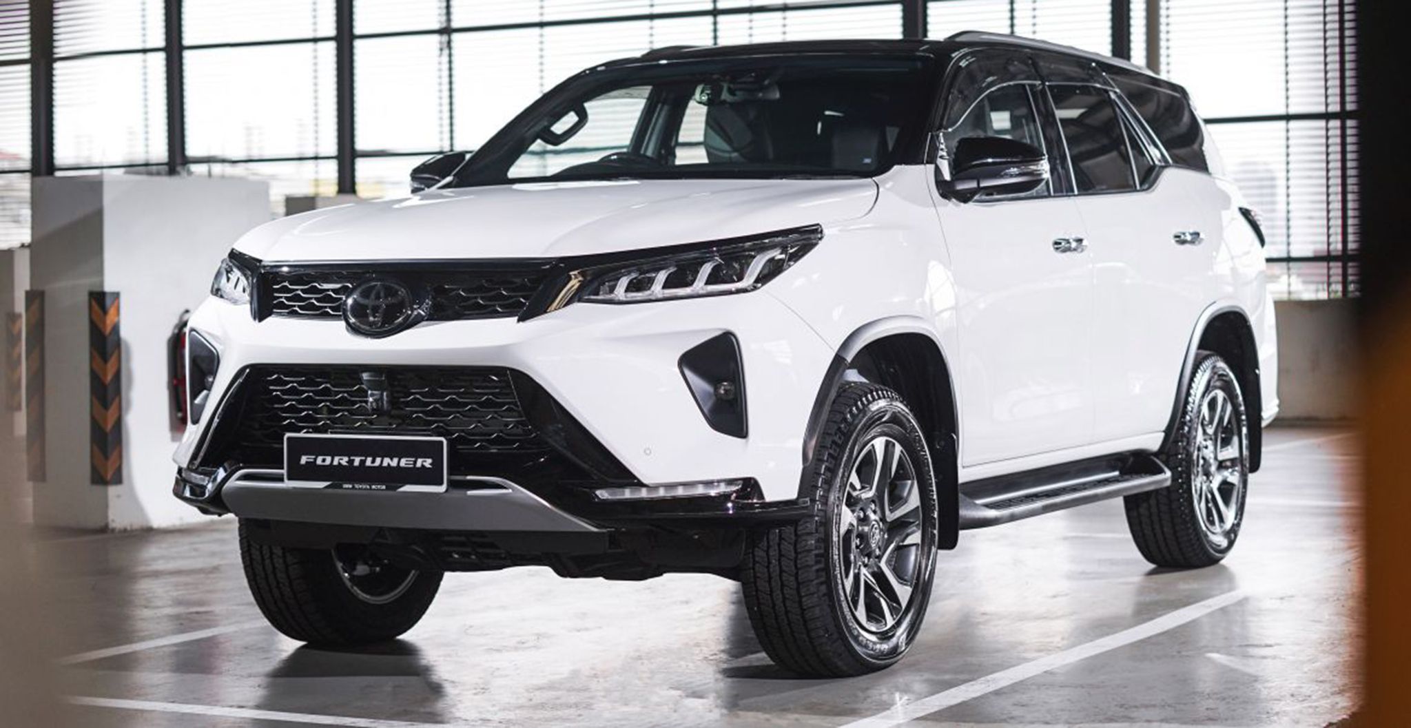 Hot: Toyota Fortuner đời mới 2021 ra mắt, sẵn sàng ‘đè bẹp’ Honda CR-V, Hyundai Tucson ảnh 2 