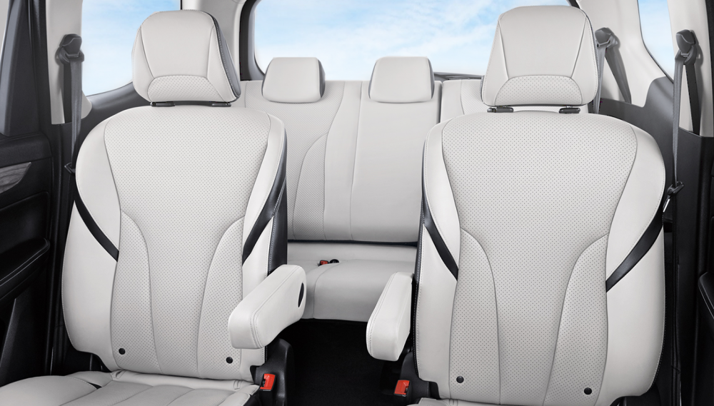 Bấn loạn trước mẫu MPV gi&aacute; 320 triệu &lsquo;thế ch&acirc;n&rsquo; Mitsubishi Xpander: Rẻ hơn Kia Morning 100 triệu ảnh 2