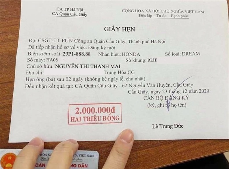 C&ocirc; g&aacute;i trẻ bất ngờ bốc được Honda Dream &lsquo;biển ngũ qu&yacute; 8&rsquo; khiến CĐM &lsquo;ng&atilde; ngửa&rsquo; ảnh 1