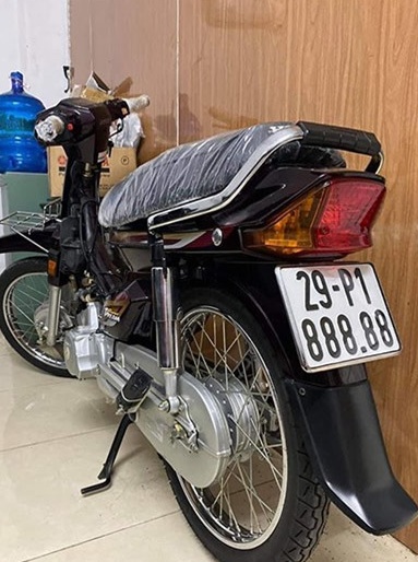 C&ocirc; g&aacute;i trẻ bất ngờ bốc được Honda Dream &lsquo;biển ngũ qu&yacute; 8&rsquo; khiến CĐM &lsquo;ng&atilde; ngửa&rsquo; ảnh 3