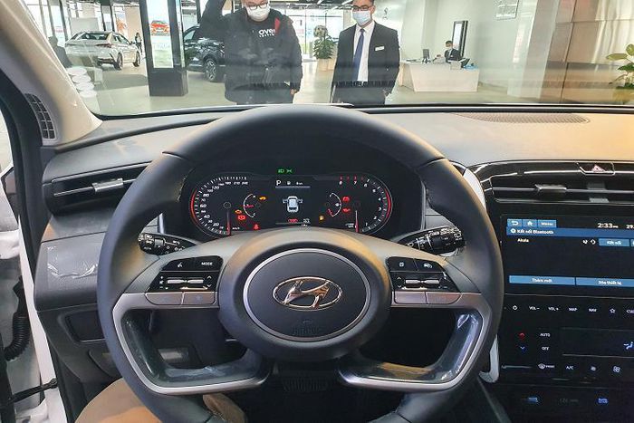 Soi cận cảnh Hyundai Tucson 2022 bản rẻ nhất: Diện mạo sang chảnh so kè Honda CR-V, Mazda CX-5 ảnh 3