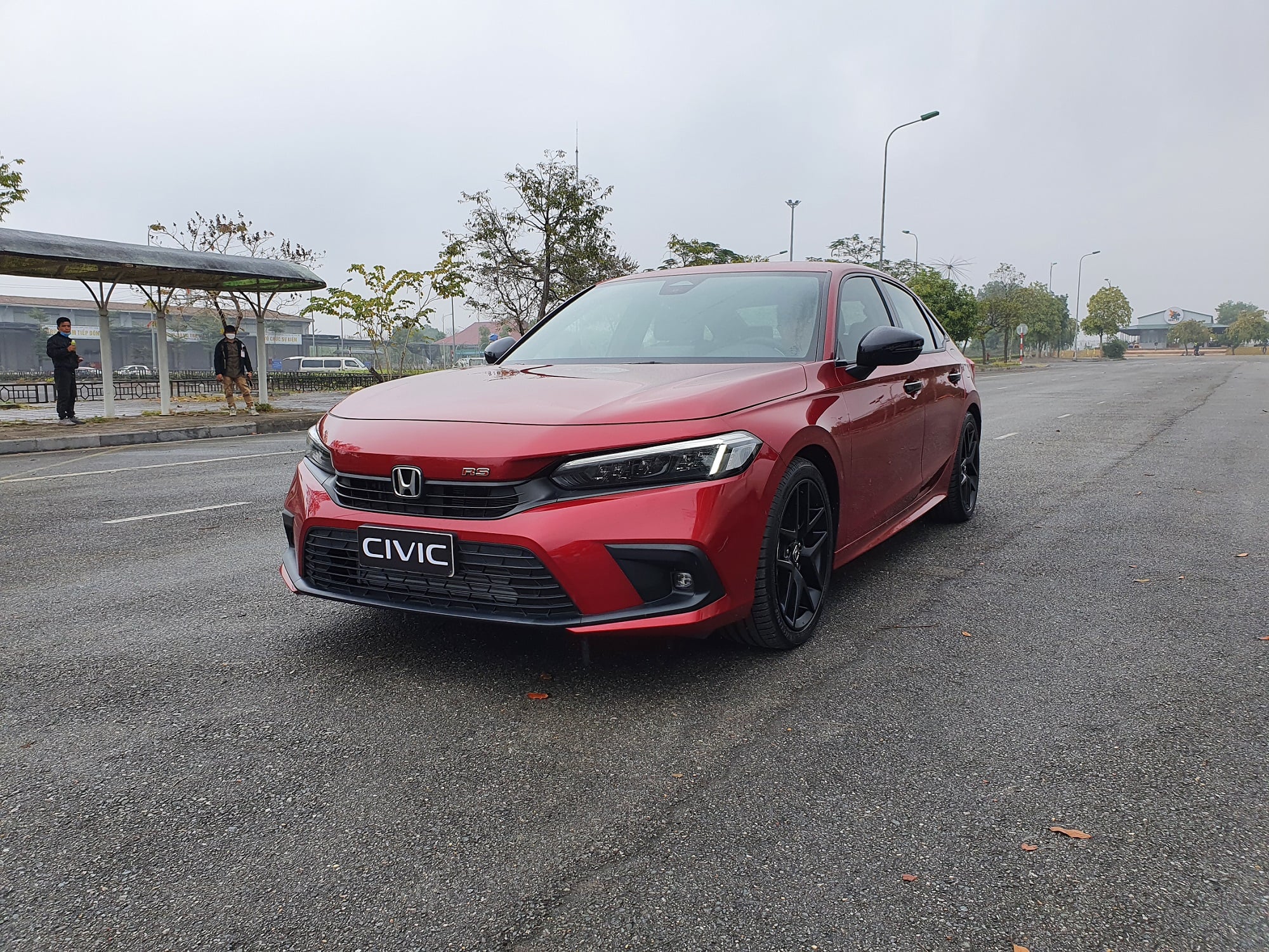 Honda Civic 2022 cập bến thị trường Việt, lộ thời gian ra mắt khiến Toyota Corolla Altis ‘run rẩy' ảnh 1