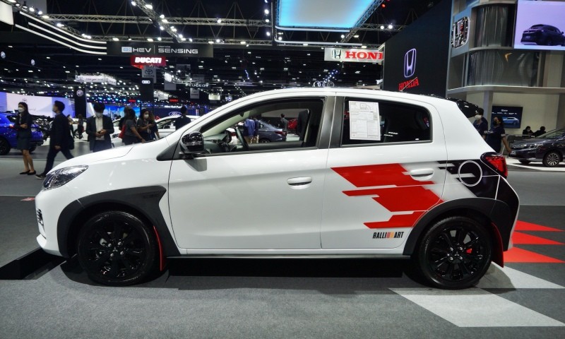 Mitsubishi ra mắt mẫu hatchback giá 366 triệu ‘đối đầu’ Toyota Yaris, rẻ ngang Kia Morning Việt Nam ảnh 2