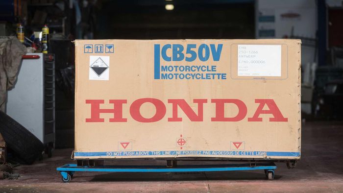 Chiếc Honda Dream 50 ‘nổi bần bật’ với giá khó tin, hé lộ loạt chi tiết hiếm có khó tìm! ảnh 2