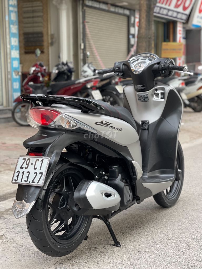 Khách Việt 'săn lùng' chiếc Honda SH Mode rao bán giá 35 triệu, thấp hơn Honda Lead mới 10 triệu ảnh 2