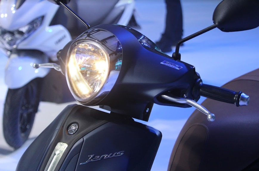 'Mỹ nhân' Yamaha Janus thế hệ mới 2022 ra mắt: Thiết kế sang xịn, trang bi khiến Honda Vision lu mờ ảnh 1