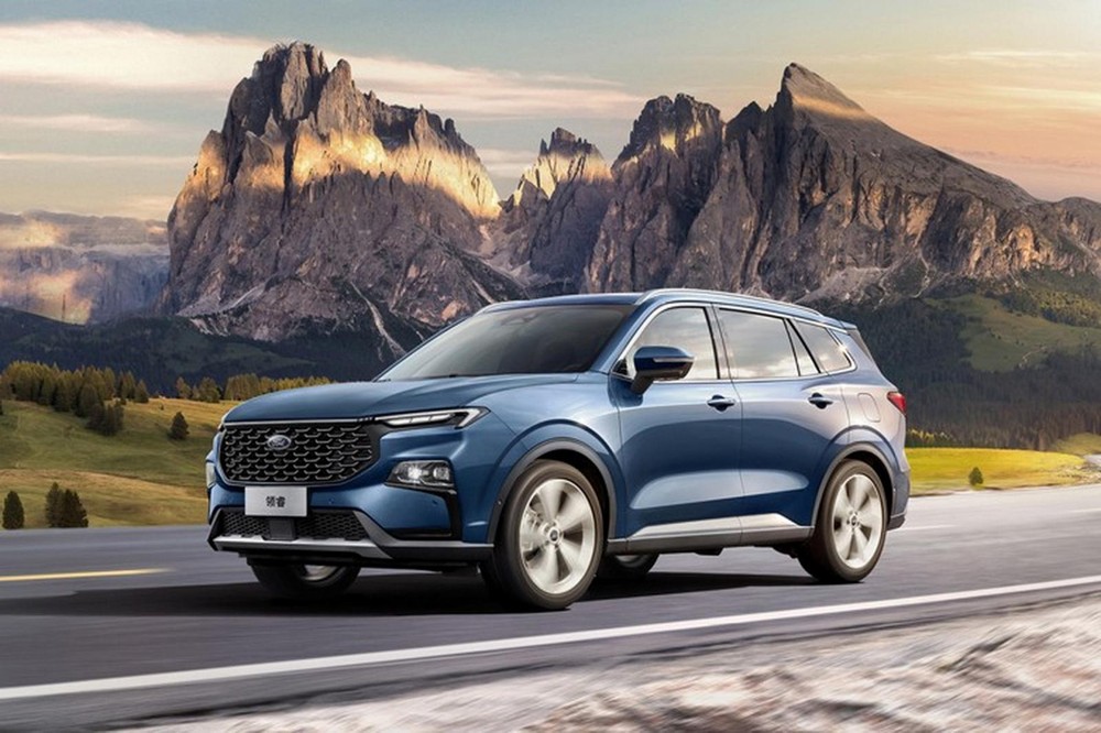 Honda CR-V 2022 'chạm tr&aacute;n' đối thủ mới gi&aacute; 489 triệu, c&ocirc;ng nghệ ăn đứt Mazda CX-5, Hyundai Tucson ảnh 2