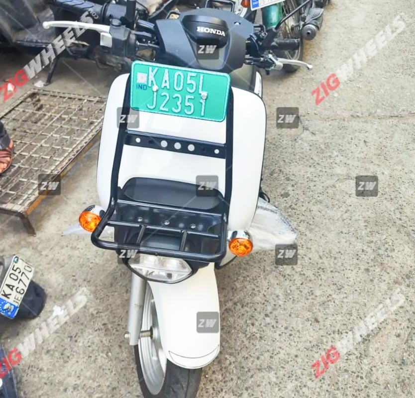 Mẫu xe m&aacute;y &lsquo;đ&agrave;n em&rsquo; Honda Vision 2021 lộ diện: Thiết kế độc lạ, c&ocirc;ng nghệ hiện đại bậc nhất ảnh 1