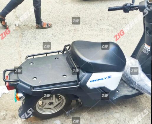 Mẫu xe m&aacute;y &lsquo;đ&agrave;n em&rsquo; Honda Vision 2021 lộ diện: Thiết kế độc lạ, c&ocirc;ng nghệ hiện đại bậc nhất ảnh 3