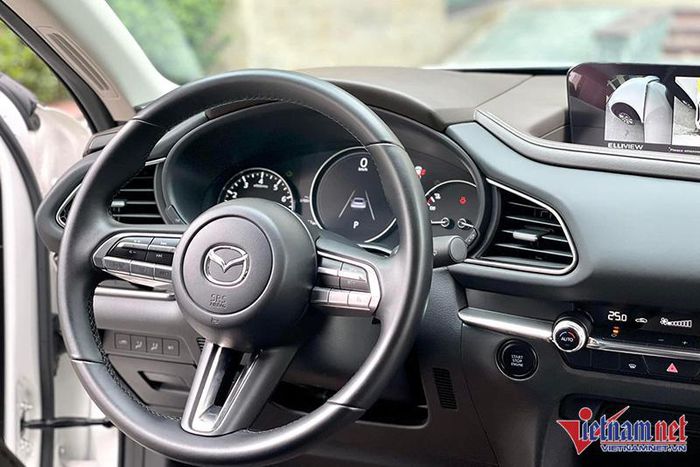 Đối thủ Toyota Corolla Cross rao bán giá hời hơn 100 triệu: Cơ hội mua xe cực tốt cho khách Việt ảnh 1